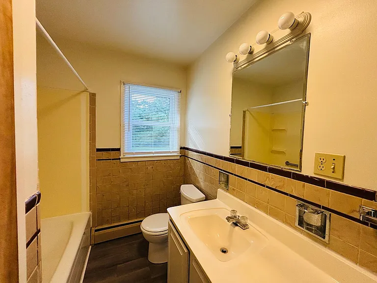 188AB - 315 Reynolds Ave. DM — Photo 20
