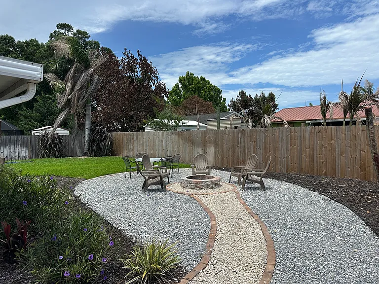 520 Parker Rd — Photo 6