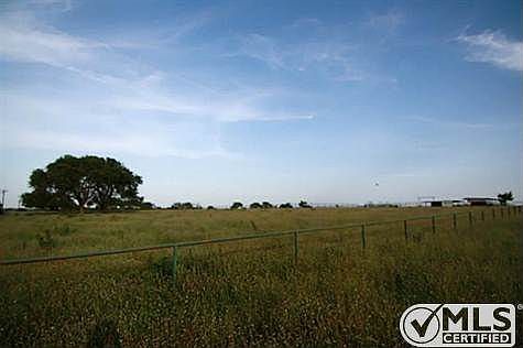 3rd image of 16046 County Road 566