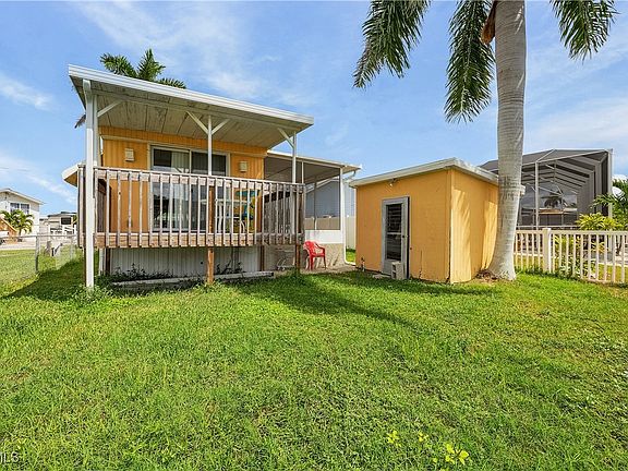 4th image of 3851 Coconut Dr