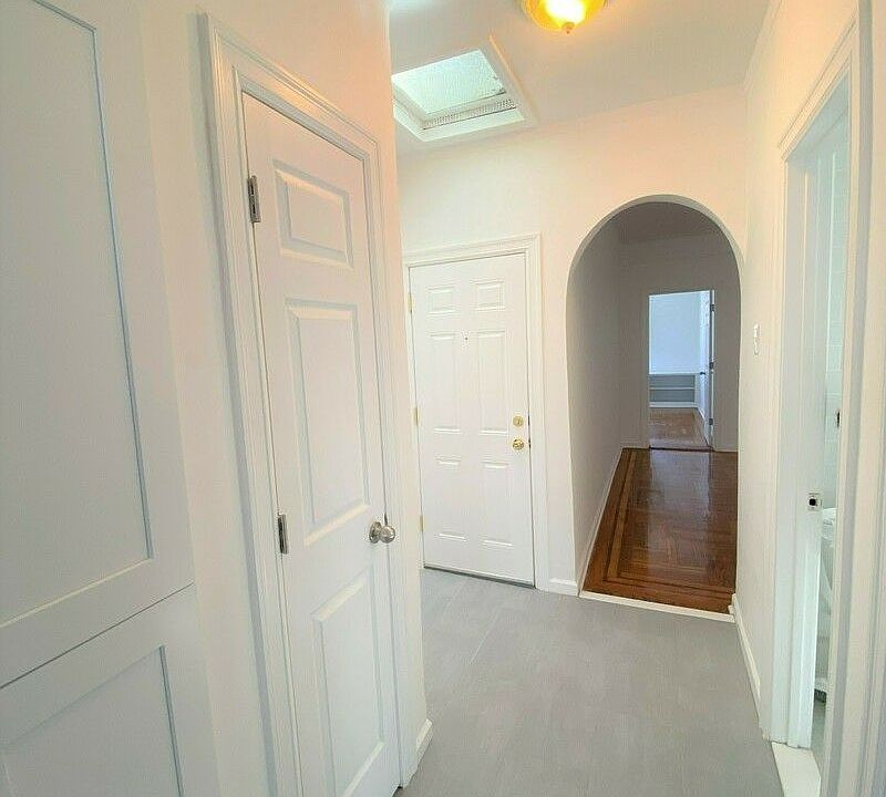 1st image of 3922 50th St #2