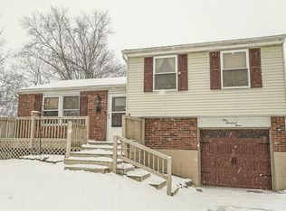 103 Bedford Farm Cir, Englewood, OH