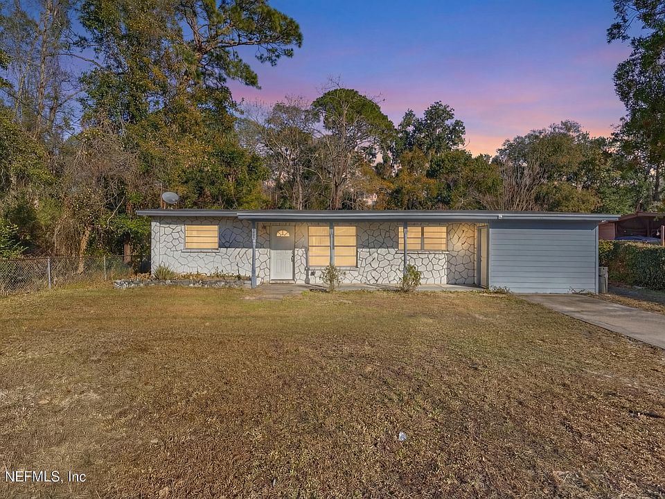 1st image of 8843 DARLINGTON Drive