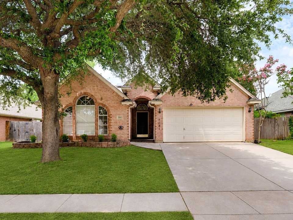 1st image of 9041 San Joaquin Trl