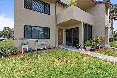1145 N Shannon Ave #39 Photo 1