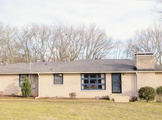 1628 Emerald Dr, Nashville, TN 37218