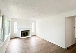 15500 Carlisle St, Detroit, MI 48205