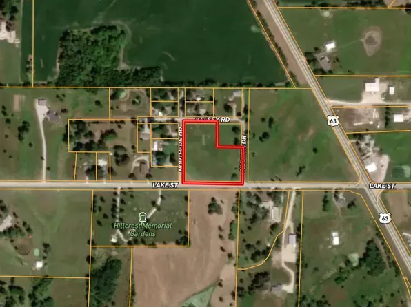 28934 Northern Dr, Macon, MO 63552
