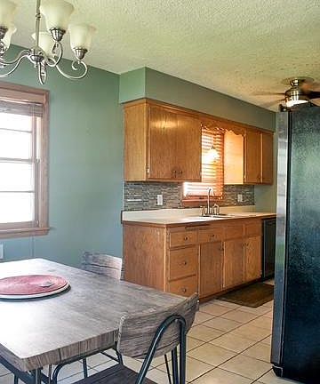 5th image of 3401 McNair Dr N
