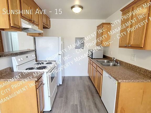 4th image of 966 S Sunshine Ave #15