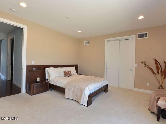 3rd image of 1501 Ocean Terrace #H