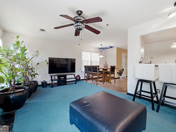 5th image of 3641 Diamond Cir