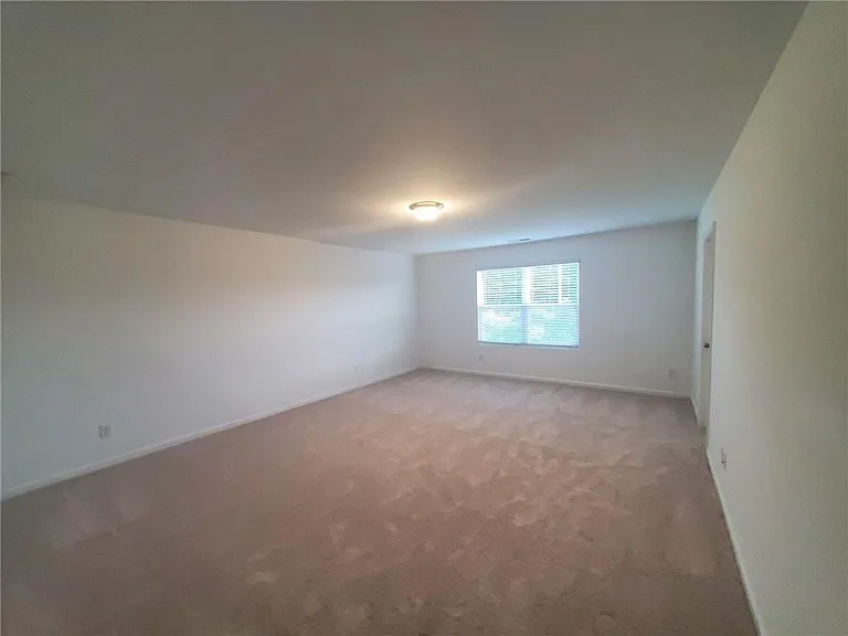5745 Thornton Dr — Photo 19