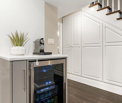 4th image of 24 Milford St #1