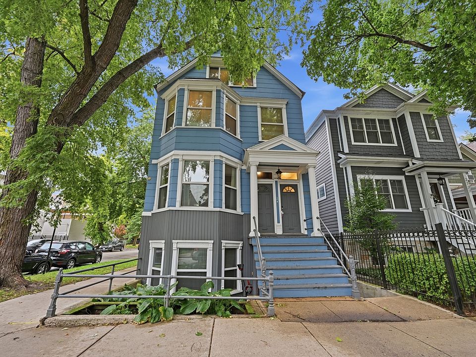 1st image of 2135 W Barry Ave