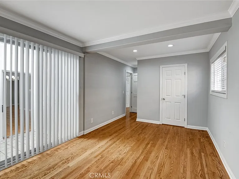 5251 W 124th St — Photo 11