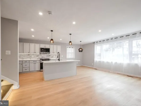 5102 Call Pl SE, Washington, DC 20019