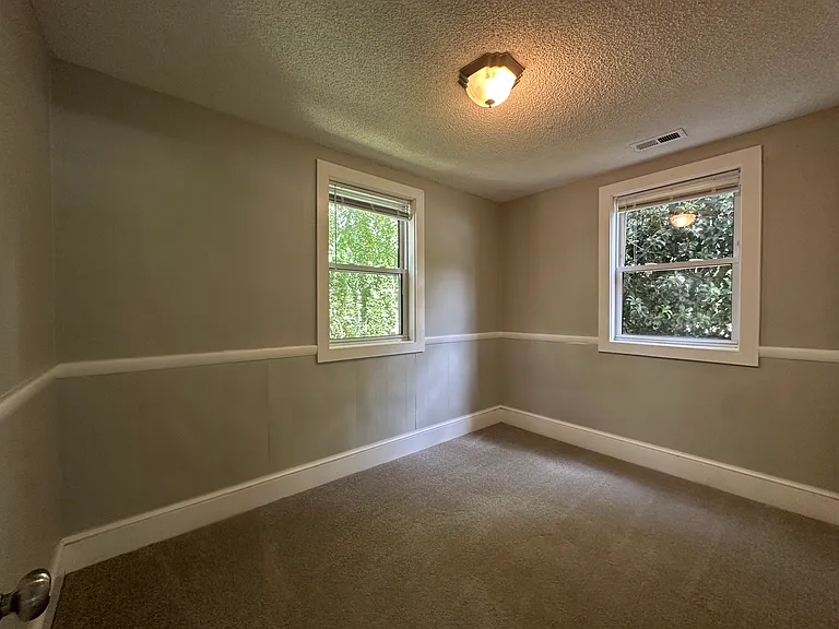 1078 Otis Blvd — Photo 8