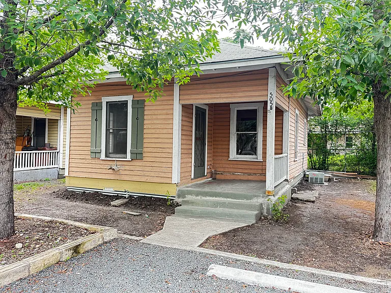 505 Wilmington Ave #B — Photo 12