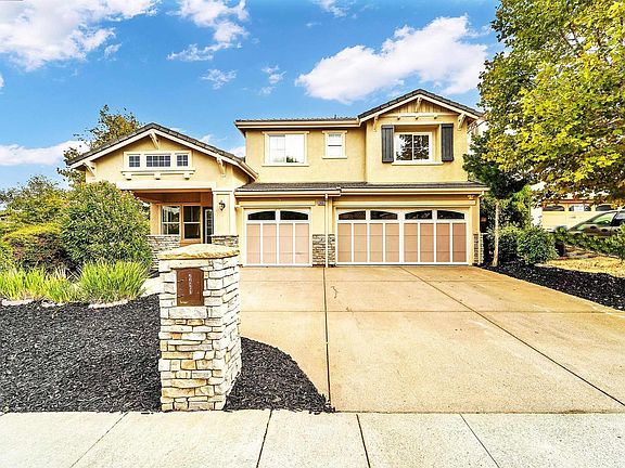 3rd image of 2401 Silveria Way
