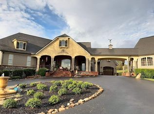 1563 Mint Meadows Dr, Maryville, TN 37803