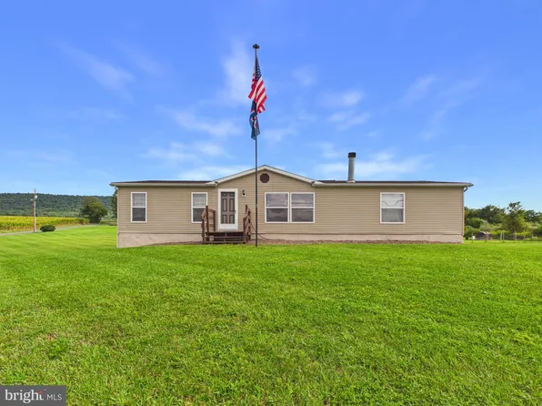 630 Mill Dr, Halifax, PA 17032
