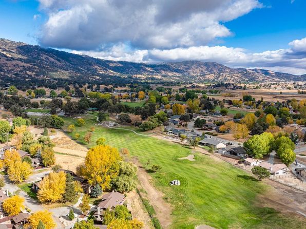 1 Cloverleaf Ct, Tehachapi, CA 93561
