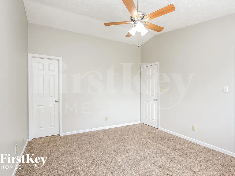5344 Traditions Dr — Photo 8