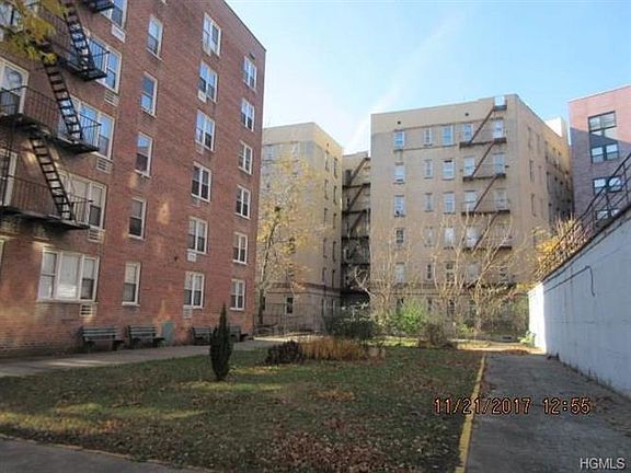 3rd image of 2385 Barker Ave APT 3W