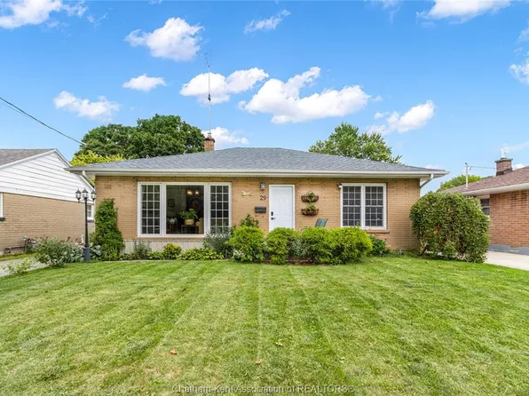 29 Pavey St, Chatham Kent, ON N7M 5E1