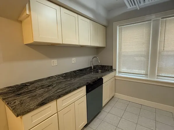 2119-21 S Euclid, 2119-21 S Euclid Ave #2, Berwyn, IL 60402