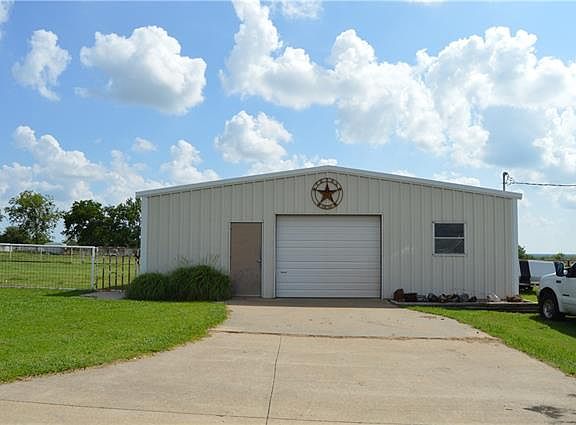 5th image of 2522 County Road 4106