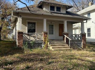 1811 SW Lincoln St, Topeka, KS 66604