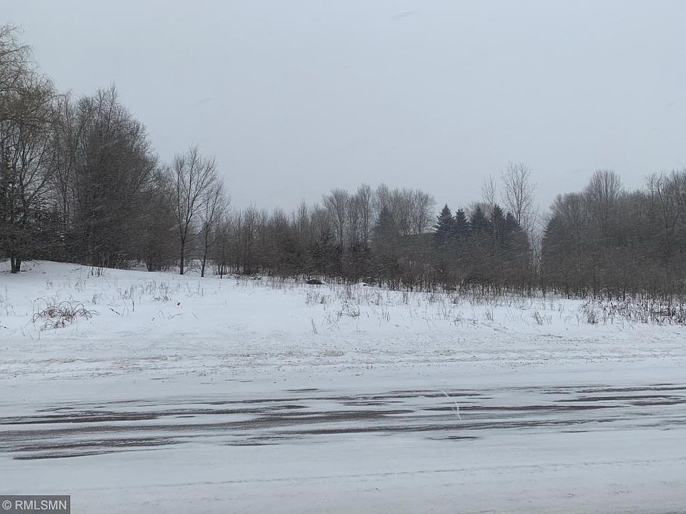2nd image of 439 Wren Ln