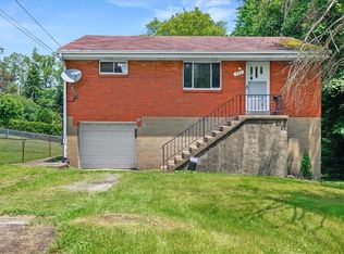 996 Mause Ave, Pittsburgh, PA 15216