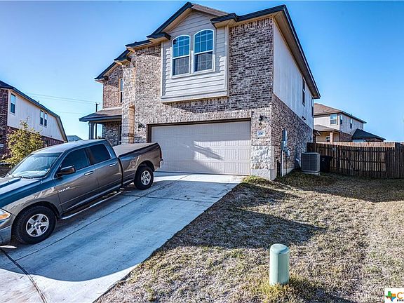 3rd image of 3303 Lorne Dr