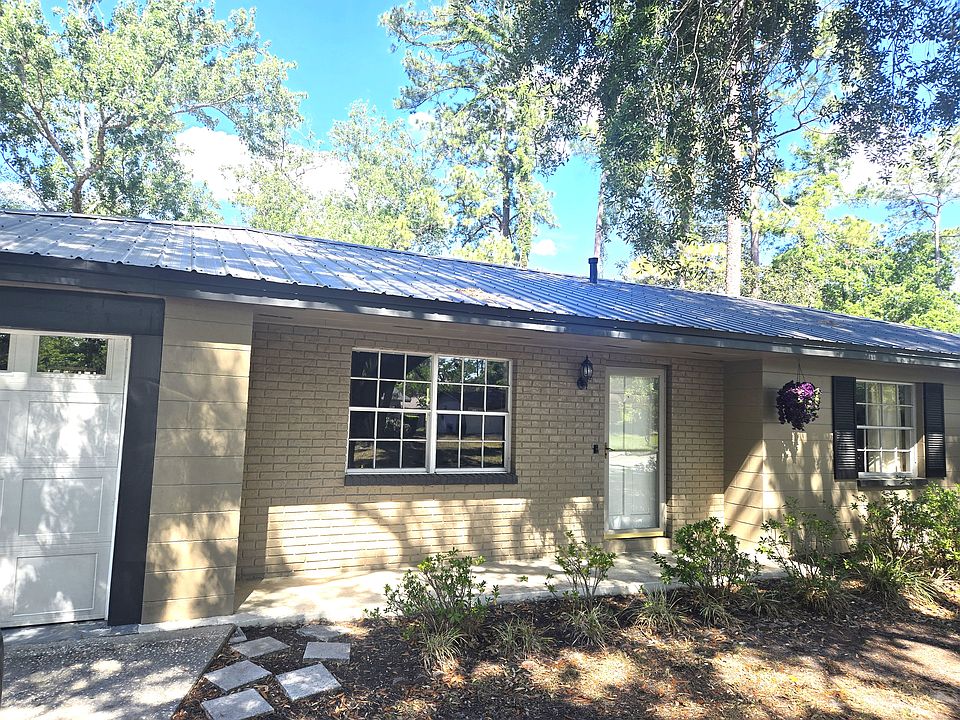1st image of 5620 NW 29th St