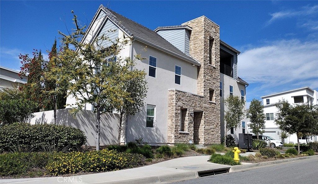 153 Crossover, Irvine, CA 92618 | Zillow