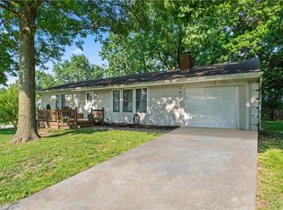 11418 N Woodland Ave, Kansas City, MO 64155