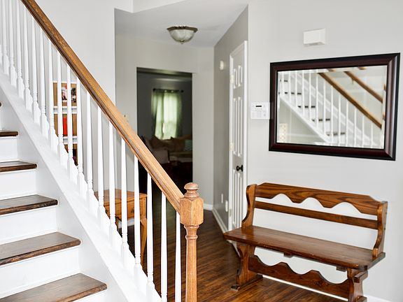 3rd image of 1104 Wyndham Hills Dr
