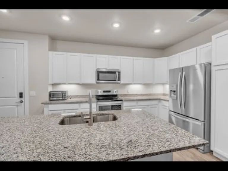 14331 E Tennessee Ave #101 — Photo 3