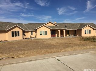 20552 Buchanan Hollow Rd, Le Grand, CA 95333