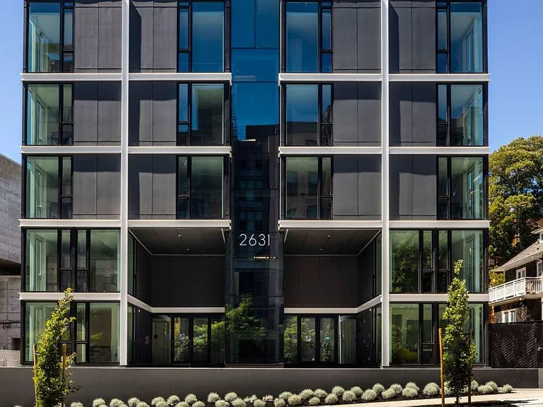 The Durant - Student Housing — Photo 6