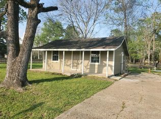 2205 N Winfree St, Dayton, TX 77535