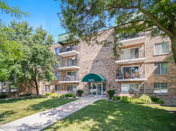 3838 W 111th St APT 406, Chicago, IL 60655