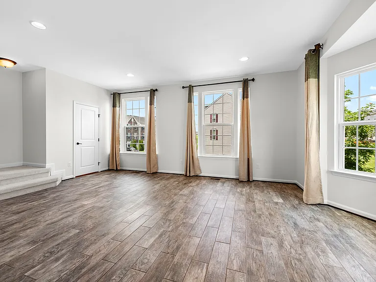 115 Hornbeam Dr — Photo 20