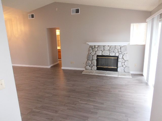 1st image of 24249 Dracaea Ave