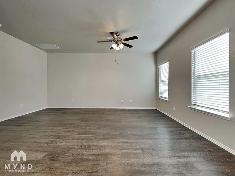 7508 Twin Pine Ct — Photo 7