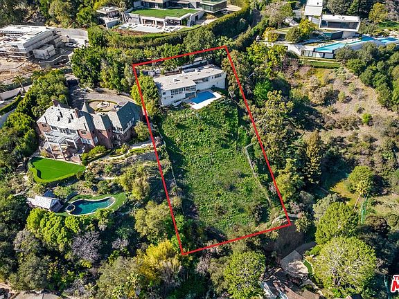 3rd image of 948 Bel Air Rd