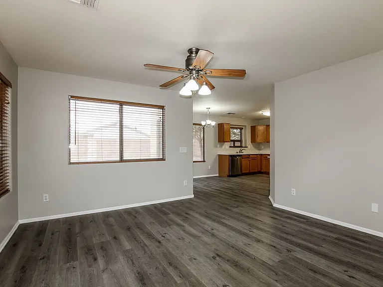16231 W Moreland St — Photo 5
